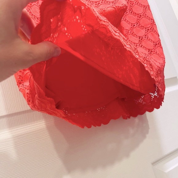 stretch Lace sheath (pull on style) rich apricot peach color, approx knee Length - Picture 10 of 13